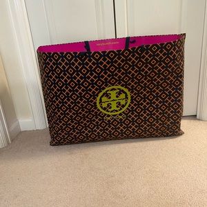 Tory burch shopping bags
